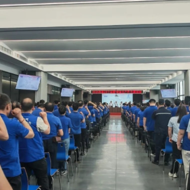 2025年6月 筑牢清静防地 共建协调企业——恒峰g22电气集团2025年清静生产月活动启动仪式盛大举行